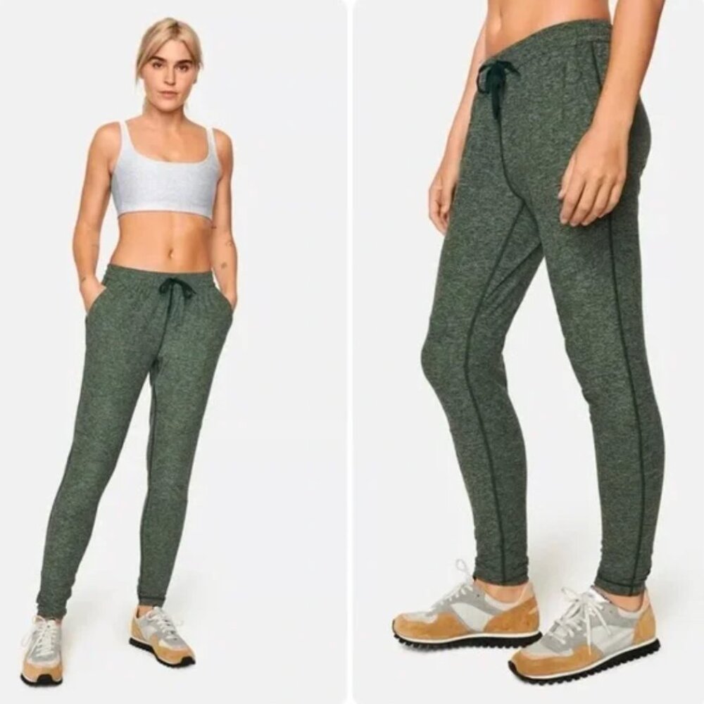Outdoor Voices CloudKnit Sweatpants Joggers in Green | Size Small